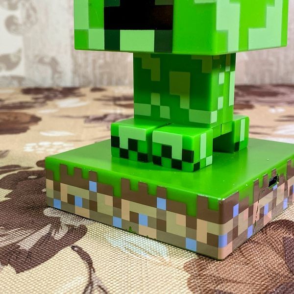 Лампа інтер'єрна "Кріпер" з Minecraft 1976 &mdash; основне фото товару