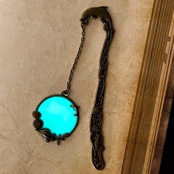 Закладка, що світиться "Дельфін" 1405 &mdash; основне фото товару