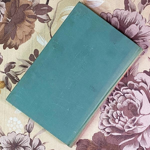 Книга "Пьесы и годы. Драматургия Николая Погодина". Юхим Холодов 2041 &mdash; основне фото товару